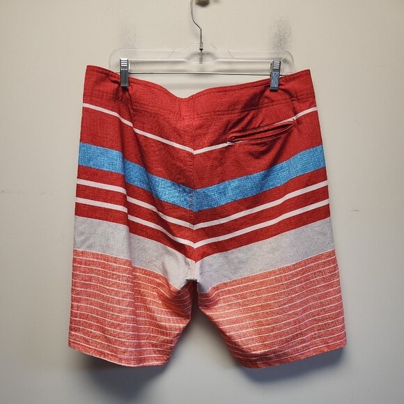 Mens Old Navy California Swim Trunks Board Shorts Size 34 Beach - Picture 2 of 5